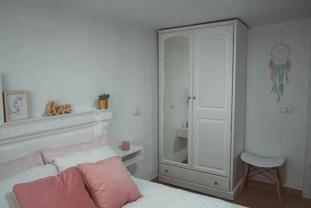 Holiday home Casa Navi Villa Tahiche Spain