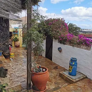 Casa De Gato Rustic Tahiche